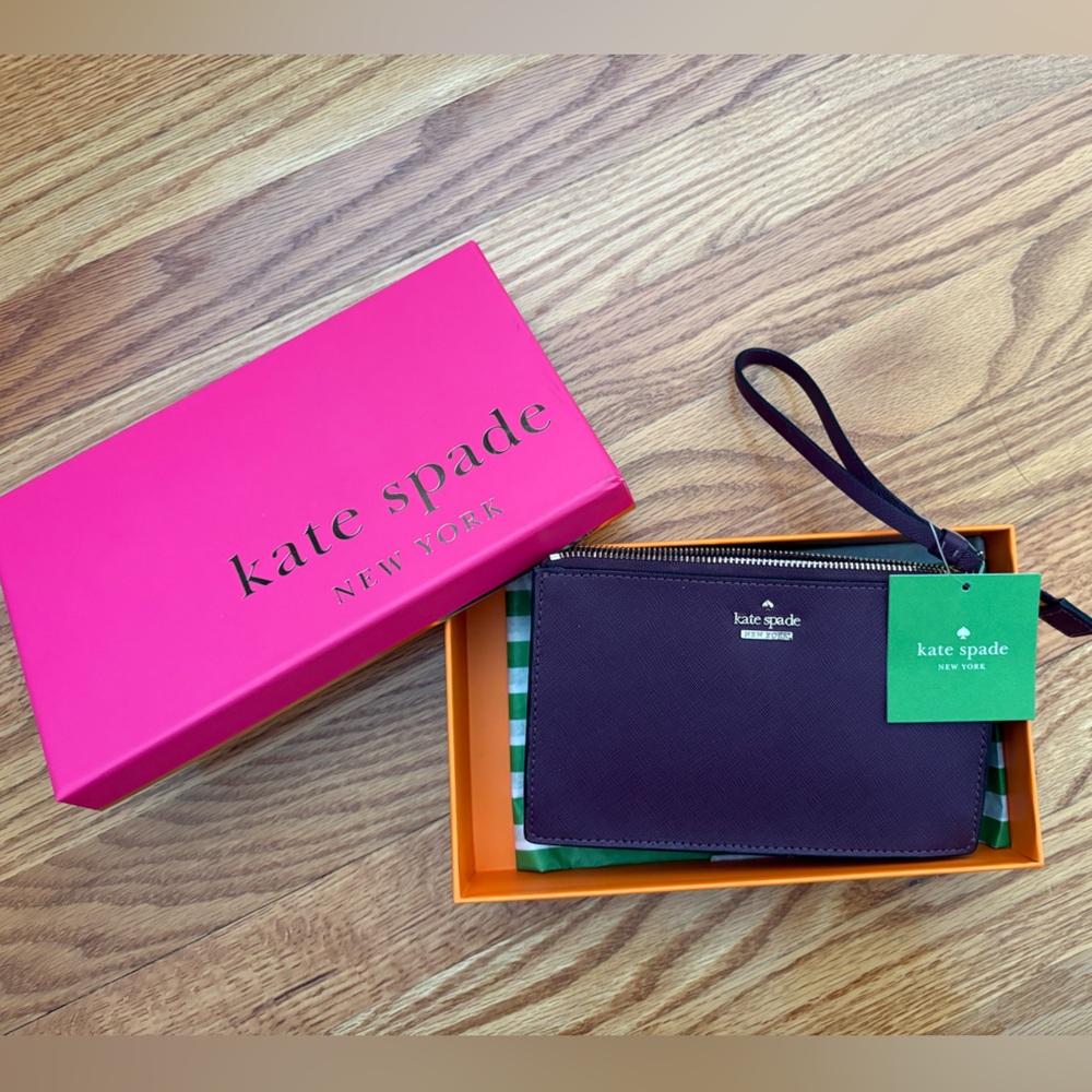 Kate Spade Cameron Street Leila Plum Wristlet